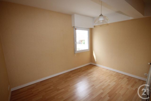 Appartement F4 &agrave; vendre - 4 pi&egrave;ces - 104 m2 - La Chapelle St Mesmin - 45 - CENTRE