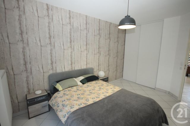 Appartement F3 &agrave; vendre - 3 pi&egrave;ces - 58,95 m2 - La Chapelle St Mesmin - 45 - CENTRE