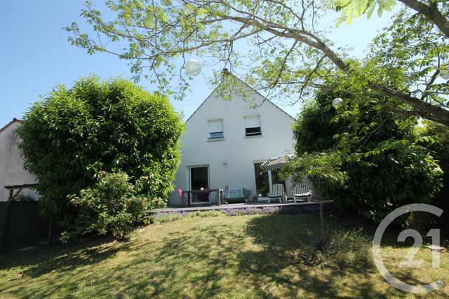 Maison à vendre - 6 pièces - 149,42 m2 - La Chapelle St Mesmin - 45 - CENTRE