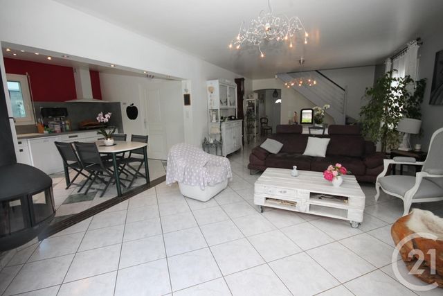 Maison à vendre - 6 pièces - 149,42 m2 - La Chapelle St Mesmin - 45 - CENTRE