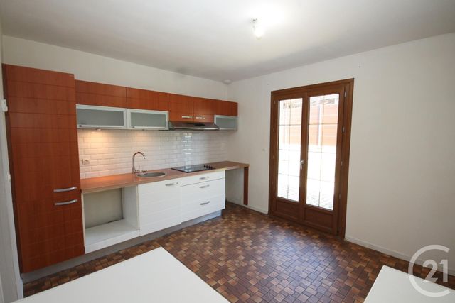 Maison &agrave; vendre - 4 pi&egrave;ces - 90,19 m2 - St Jean De La Ruelle - 45 - CENTRE