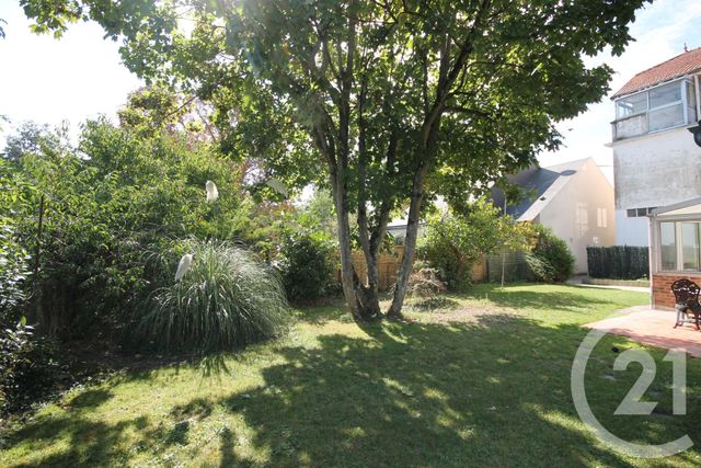 Maison à vendre - 4 pièces - 103,87 m2 - St Jean De La Ruelle - 45 - CENTRE