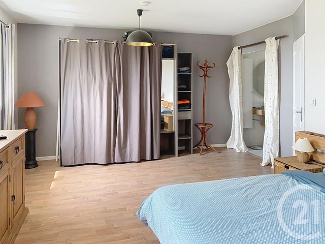 Maison à vendre - 5 pièces - 140,53 m2 - St Hilaire St Mesmin - 45 - CENTRE