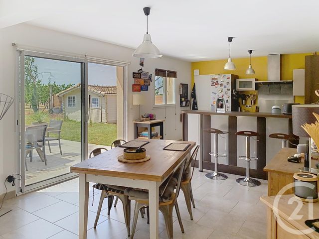 Maison à vendre - 5 pièces - 140,53 m2 - St Hilaire St Mesmin - 45 - CENTRE