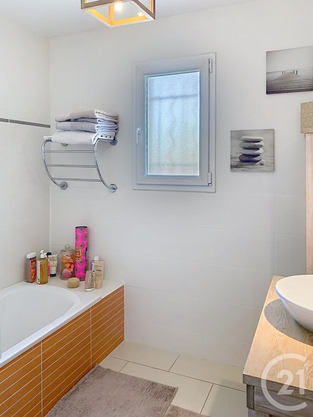 Maison à vendre - 5 pièces - 140,53 m2 - St Hilaire St Mesmin - 45 - CENTRE