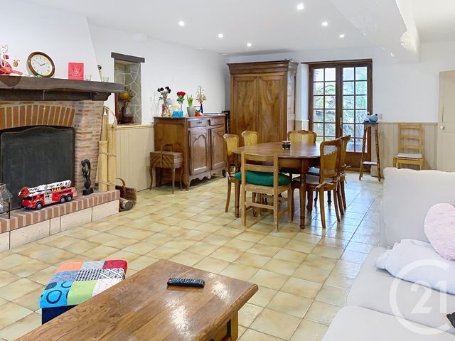 Maison à vendre - 7 pièces - 206,64 m2 - Saran - 45 - CENTRE