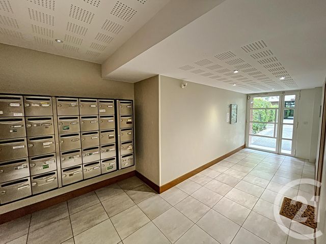 Appartement F3 à vendre - 3 pièces - 58,84 m2 - Orleans - 45 - CENTRE