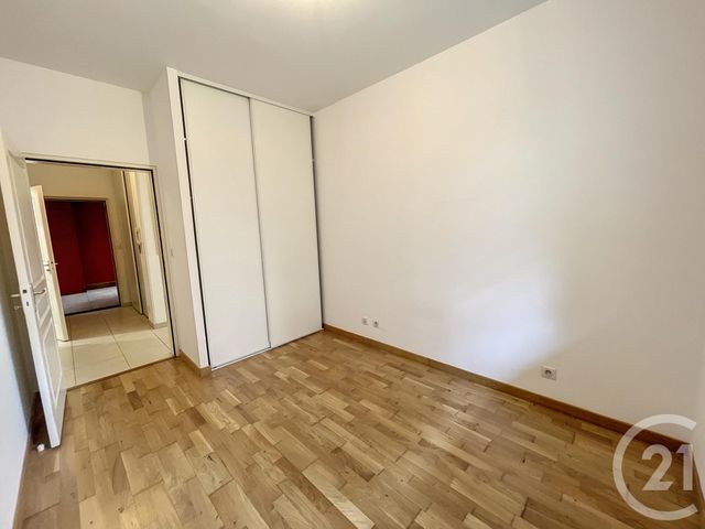 Appartement F3 à vendre - 3 pièces - 58,84 m2 - Orleans - 45 - CENTRE