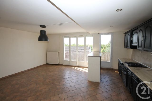 Appartement F3 à vendre - 3 pièces - 63,39 m2 - St Jean De La Ruelle - 45 - CENTRE