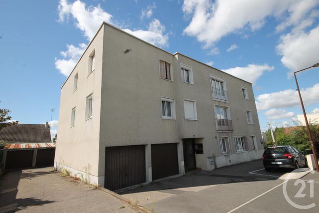 Appartement F3 à vendre - 3 pièces - 63,39 m2 - St Jean De La Ruelle - 45 - CENTRE