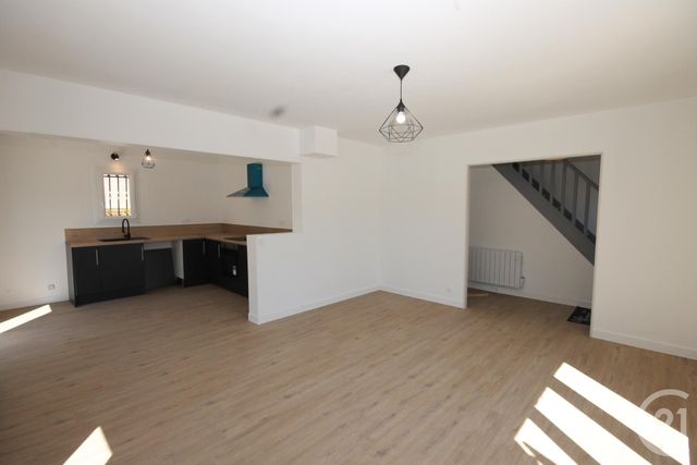 Maison à vendre - 5 pièces - 115,59 m2 - Chaingy - 45 - CENTRE