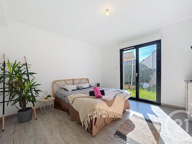 Maison à vendre - 6 pièces - 120,67 m2 - La Chapelle St Mesmin - 45 - CENTRE