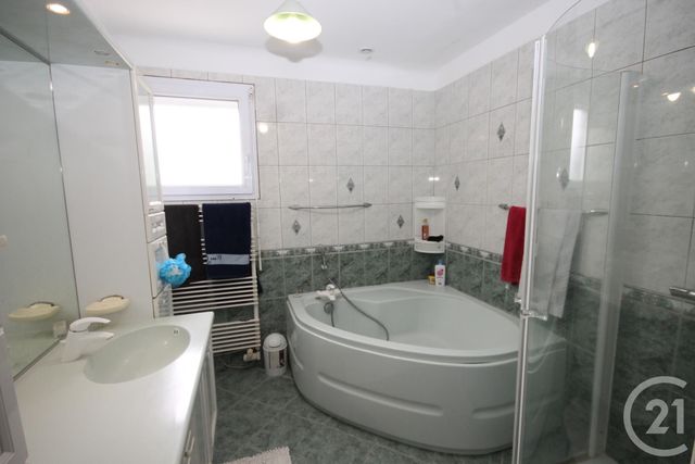 Maison à vendre - 5 pièces - 129,01 m2 - Meung Sur Loire - 45 - CENTRE