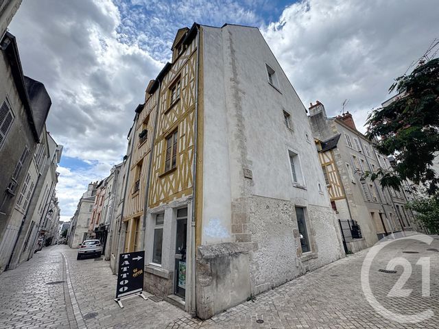 Appartement F4 à vendre - 4 pièces - 87,24 m2 - Orleans - 45 - CENTRE
