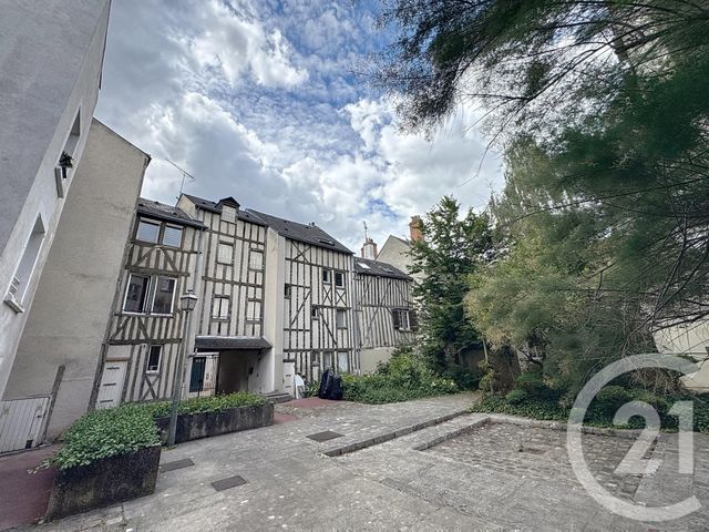 Appartement F4 à vendre - 4 pièces - 87,24 m2 - Orleans - 45 - CENTRE