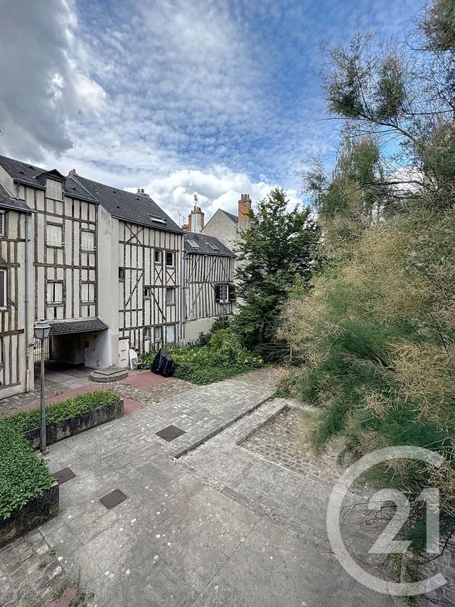 Appartement F4 à vendre - 4 pièces - 87,24 m2 - Orleans - 45 - CENTRE