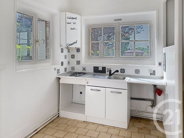 Maison à vendre - 4 pièces - 79,33 m2 - St Ay - 45 - CENTRE