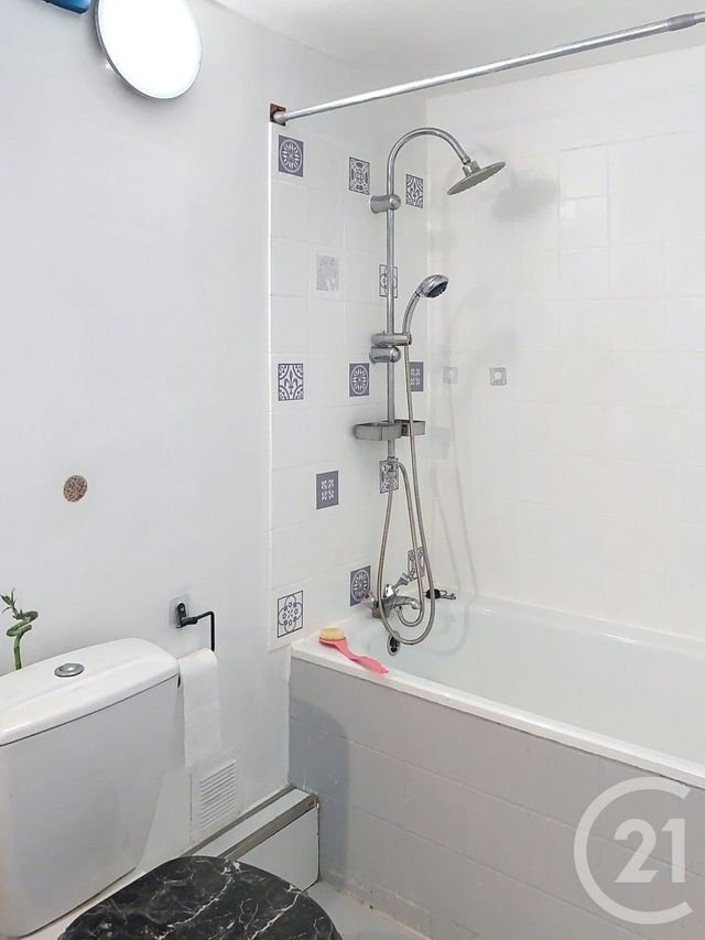 Maison à vendre - 4 pièces - 79,33 m2 - St Ay - 45 - CENTRE