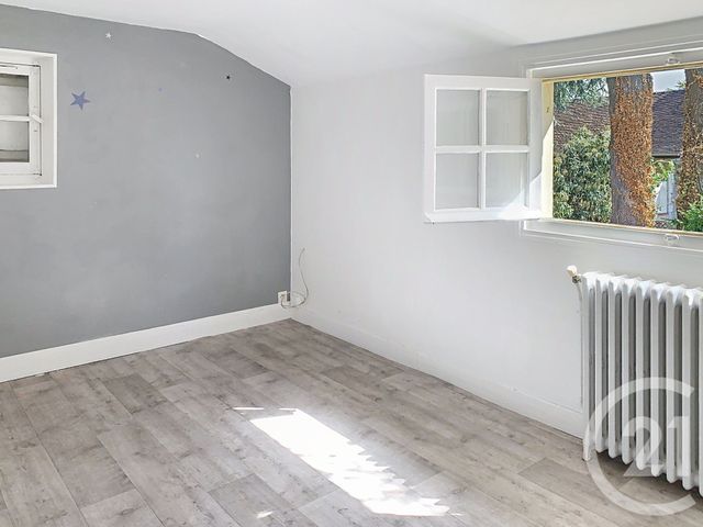 Maison à vendre - 4 pièces - 79,33 m2 - St Ay - 45 - CENTRE