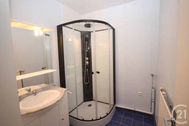 Appartement F2 à vendre - 2 pièces - 42,89 m2 - Orleans - 45 - CENTRE