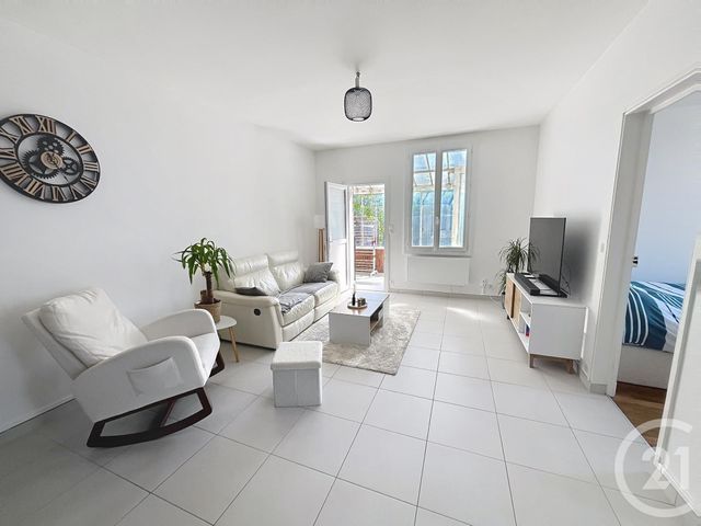 Maison &agrave; vendre - 3 pi&egrave;ces - 73,65 m2 - La Chapelle St Mesmin - 45 - CENTRE