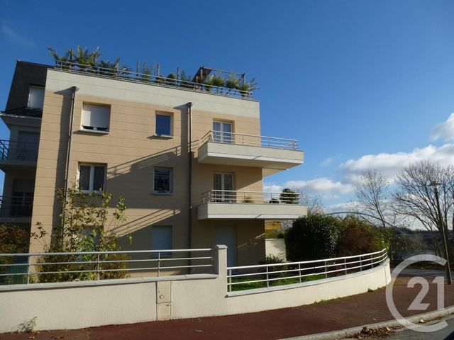 Appartement F2 à louer - 2 pièces - 44,04 m2 - St Jean De La Ruelle - 45 - CENTRE