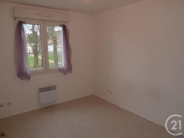 Appartement F2 à louer - 2 pièces - 44,04 m2 - St Jean De La Ruelle - 45 - CENTRE