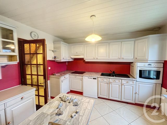 Maison &agrave; louer - 8 pi&egrave;ces - 143,50 m2 - La Chapelle St Mesmin - 45 - CENTRE