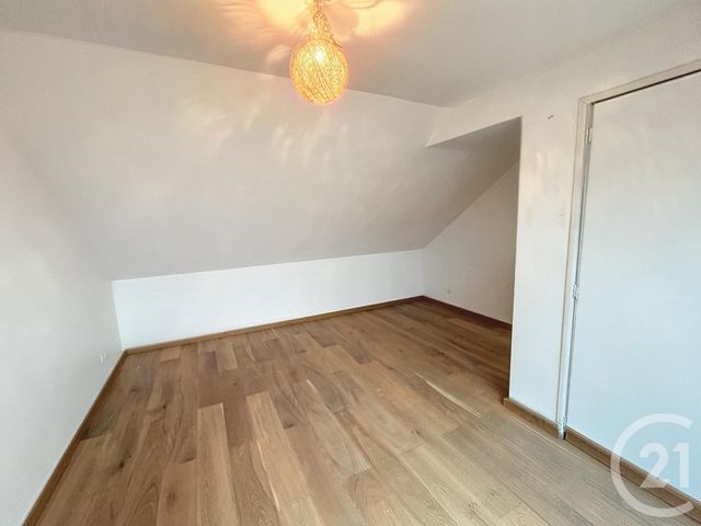 Maison &agrave; louer - 8 pi&egrave;ces - 143,50 m2 - La Chapelle St Mesmin - 45 - CENTRE