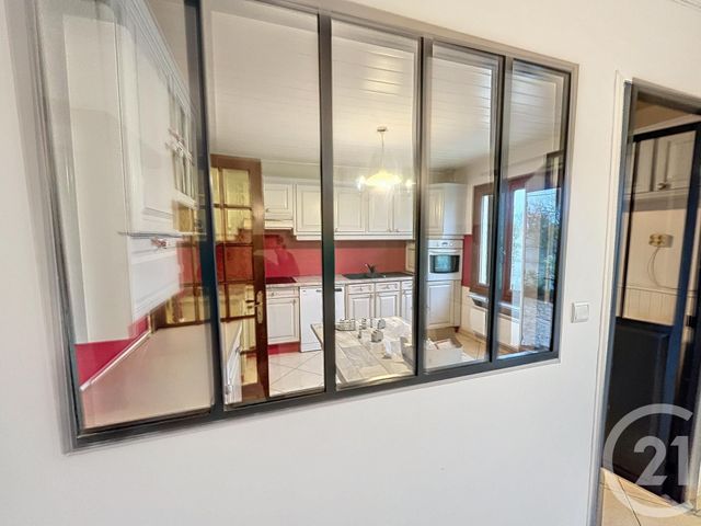 Maison &agrave; louer - 8 pi&egrave;ces - 143,50 m2 - La Chapelle St Mesmin - 45 - CENTRE