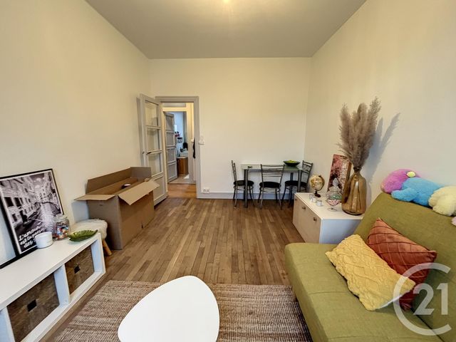 Appartement F2 &agrave; louer - 2 pi&egrave;ces - 42,21 m2 - Orleans - 45 - CENTRE