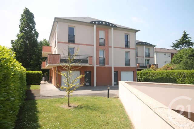 Appartement F3 &agrave; vendre - 3 pi&egrave;ces - 64,66 m2 - La Chapelle St Mesmin - 45 - CENTRE