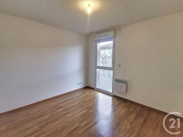 Appartement F3 &agrave; vendre - 3 pi&egrave;ces - 64,66 m2 - La Chapelle St Mesmin - 45 - CENTRE