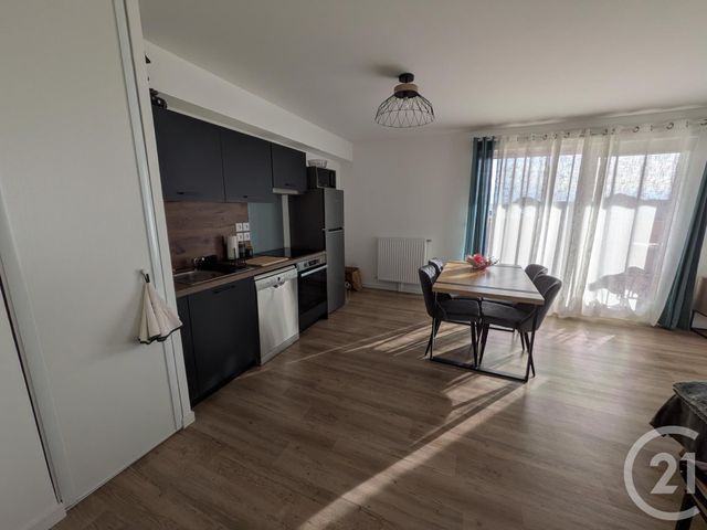 Appartement F3 à louer - 3 pièces - 64,12 m2 - La Chapelle St Mesmin - 45 - CENTRE