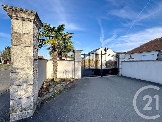 Maison &agrave; vendre - 7 pi&egrave;ces - 145 m2 - La Chapelle St Mesmin - 45 - CENTRE