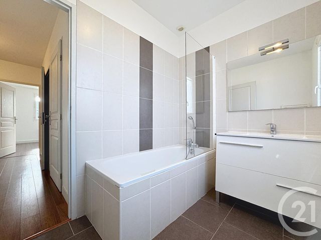 Maison &agrave; vendre - 7 pi&egrave;ces - 145 m2 - La Chapelle St Mesmin - 45 - CENTRE