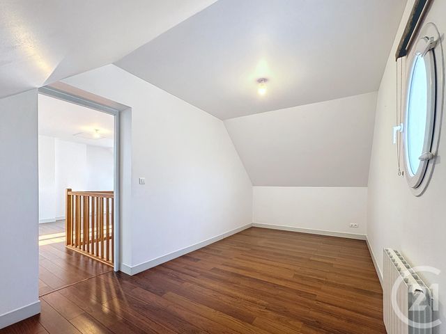 Maison &agrave; vendre - 7 pi&egrave;ces - 145 m2 - La Chapelle St Mesmin - 45 - CENTRE