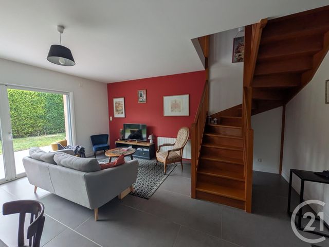 Maison &agrave; louer - 7 pi&egrave;ces - 145 m2 - La Chapelle St Mesmin - 45 - CENTRE