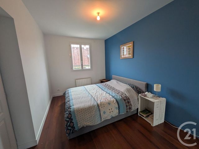 Maison &agrave; louer - 7 pi&egrave;ces - 145 m2 - La Chapelle St Mesmin - 45 - CENTRE