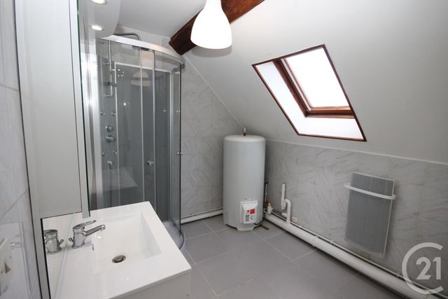 Appartement F3 &agrave; louer - 3 pi&egrave;ces - 56,18 m2 - Chaingy - 45 - CENTRE