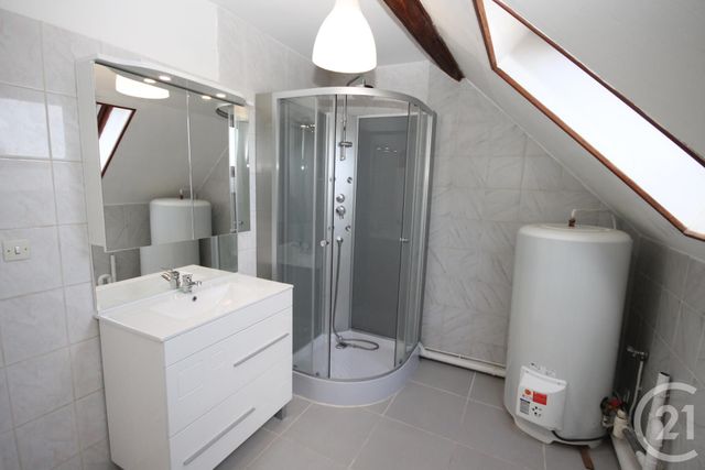 Appartement F3 &agrave; louer - 3 pi&egrave;ces - 56,18 m2 - Chaingy - 45 - CENTRE