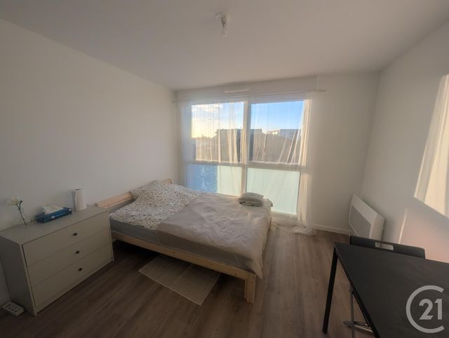 Appartement F1 &agrave; louer - 1 pi&egrave;ce - 22,27 m2 - La Chapelle St Mesmin - 45 - CENTRE