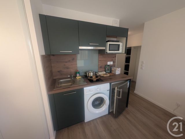 Appartement F1 &agrave; louer - 1 pi&egrave;ce - 22,27 m2 - La Chapelle St Mesmin - 45 - CENTRE