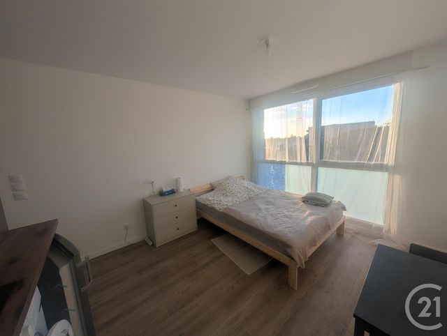Appartement F1 &agrave; louer - 1 pi&egrave;ce - 22,27 m2 - La Chapelle St Mesmin - 45 - CENTRE