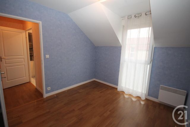 Maison &agrave; louer - 4 pi&egrave;ces - 73 m2 - Saran - 45 - CENTRE