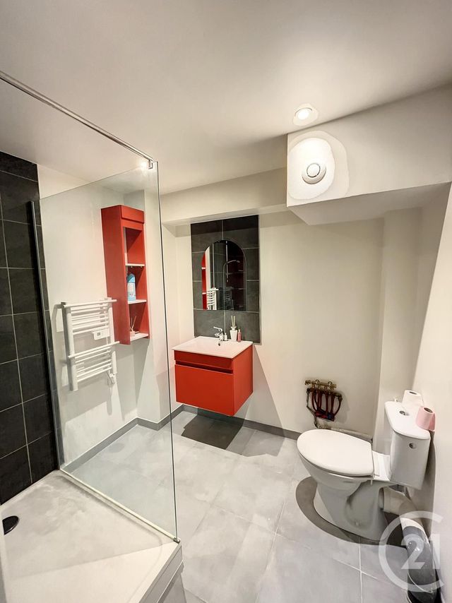 Appartement F2 &agrave; louer - 2 pi&egrave;ces - 29,18 m2 - Chaingy - 45 - CENTRE