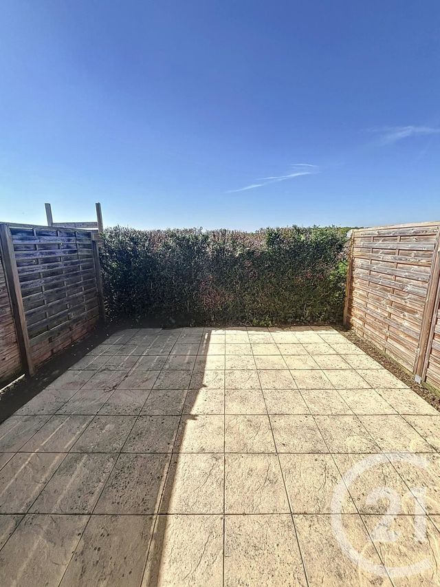 Maison &agrave; louer - 3 pi&egrave;ces - 67 m2 - Chanteau - 45 - CENTRE