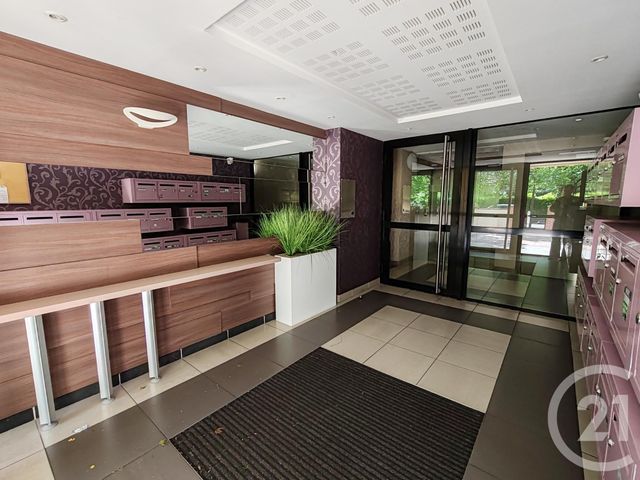 Appartement F3 &agrave; vendre - 3 pi&egrave;ces - 70,15 m2 - St Jean De La Ruelle - 45 - CENTRE