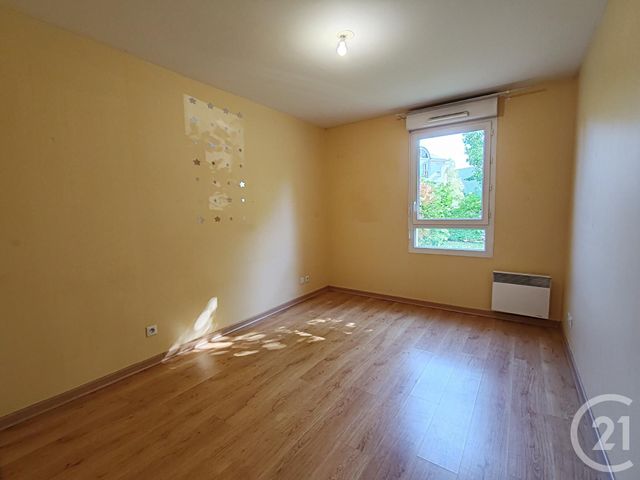 Appartement F3 &agrave; vendre - 3 pi&egrave;ces - 70,15 m2 - St Jean De La Ruelle - 45 - CENTRE