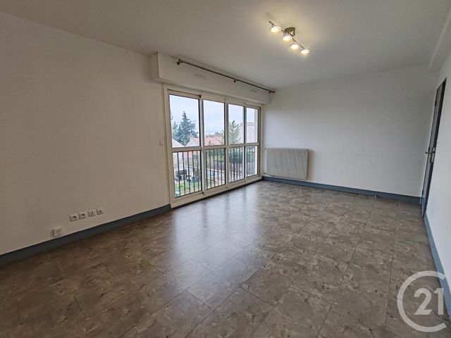 Appartement F3 &agrave; vendre - 3 pi&egrave;ces - 64 m2 - La Chapelle St Mesmin - 45 - CENTRE